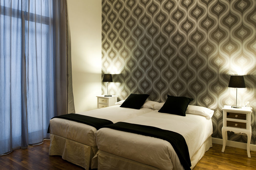 Super Balmes Guest House Барселона Экстерьер фото